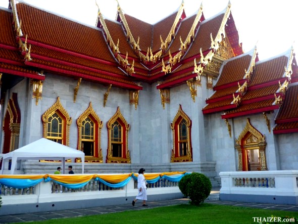 Wat Benchamabophit - the Marble Temple in Bangkok