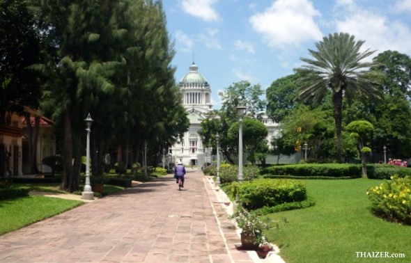 ornamental gardens to the rear of the Throne Hall