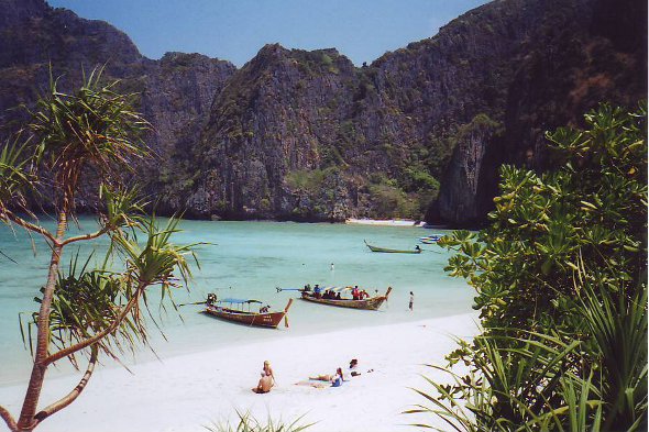 Maya Bay, Phi Phi Leh, Thailand