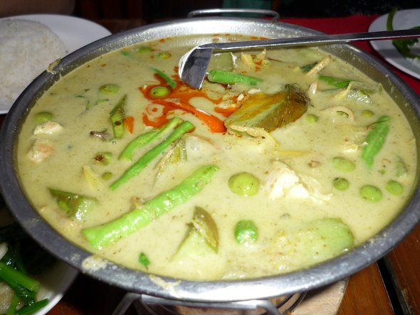 Thai green curry with chicken