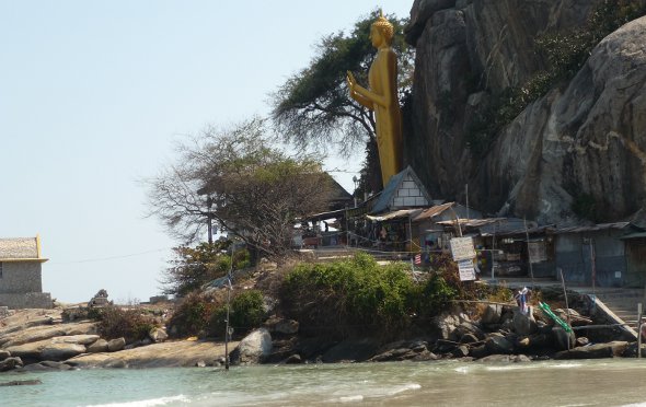 Big Buddha Khao Takiab Beach, Hua Hin