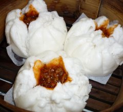 salapao-chinese-steamed-buns