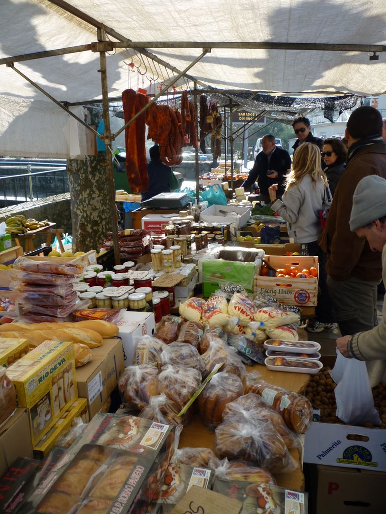 Totally Spain California Cantabria food market Lierganesq