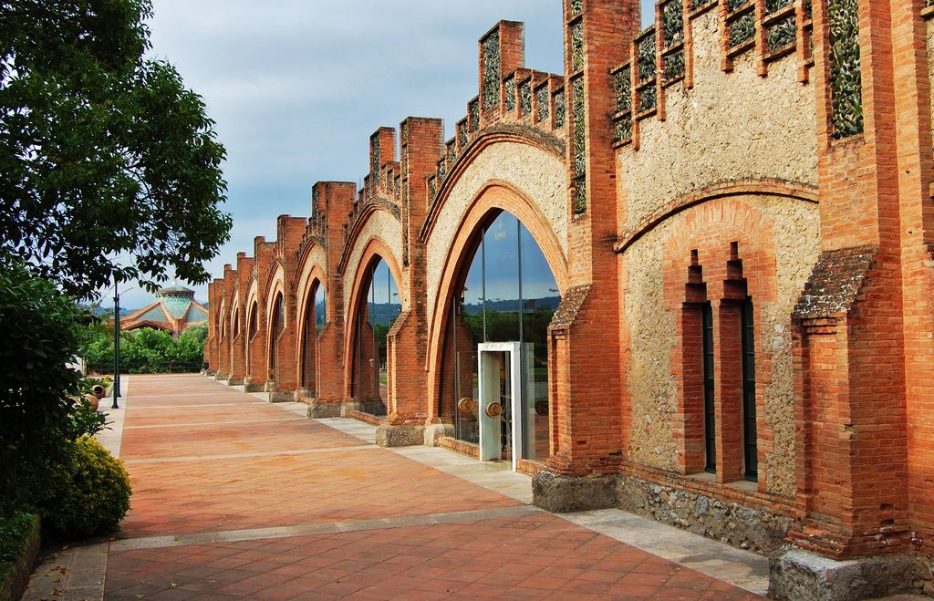 bodegas wineries Spain Spanish Rioja Ribera visit tour tasting