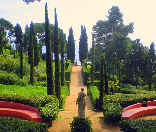 gardens parks grounds spain spanish catalonia