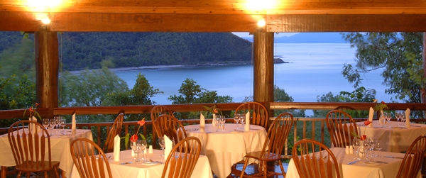 ospreys restaurant thala beach lodge