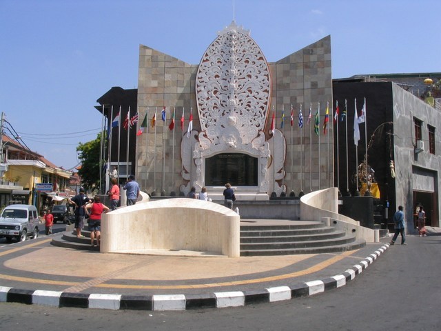 mini-downtown-kuta-008