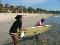 surfing bali