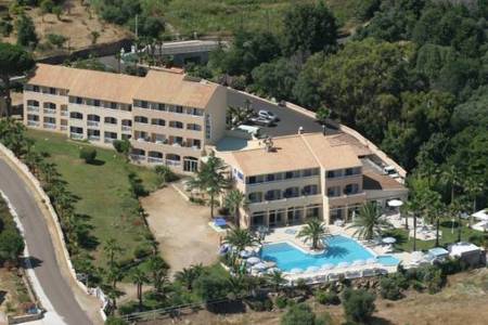 corsica hotels