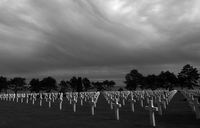 american wwii cemetery memorial omaha beach normandy