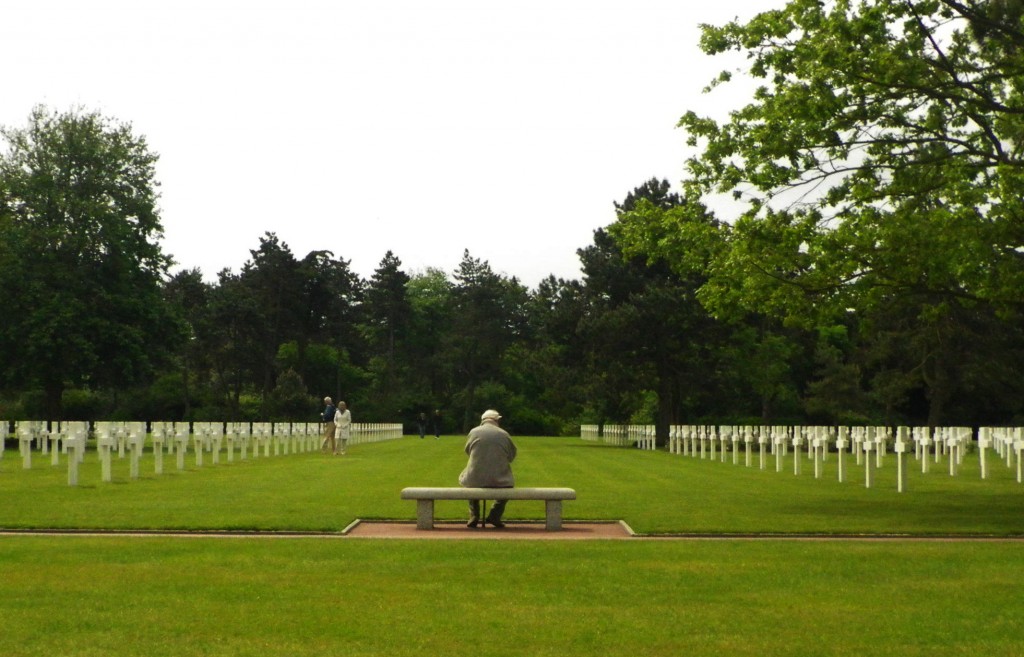 american wwii cemetery memorial omaha beach normandy