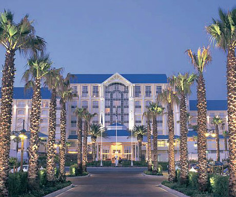 Table Bay Hotel entrance