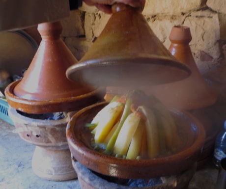 Tagine in Berber home