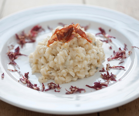 Risotto with gorgonzola, pears and crispy ham