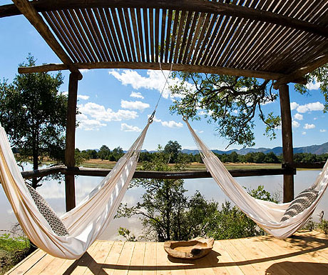 chindeni-hammocks-for-relaxing