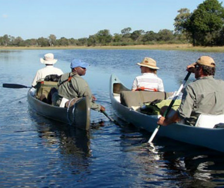 Selinda Canoe Trail