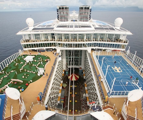 Cruise ship