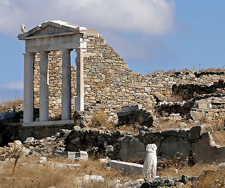 Delos