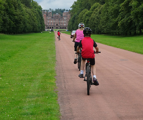 Drumlanrig Castle run-in