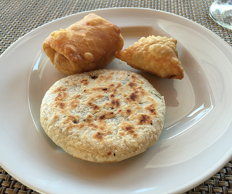 Maldivian snacks