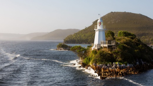 Gordon River Cruises - Bonnet Island Experience.