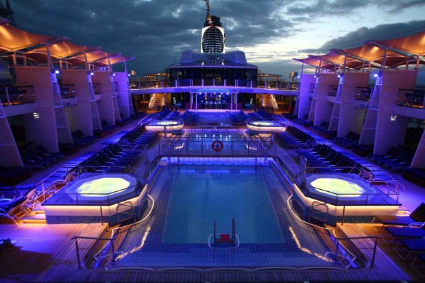 The deck on Celebrity Reflection cruise ship. She has a length of 1.047ft, tonnage of 122,4000 and occupancy of 2886.