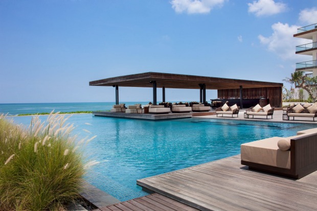 Alila Seminyak, beach bar by day.