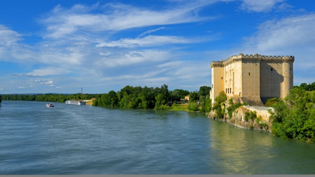 King Rene's castle (Chateau du roi Rene).