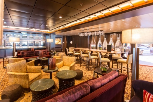 Vintages lounge on board Anthem of the Seas.