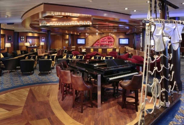 Schooner Bar on board Anthem of the Seas.