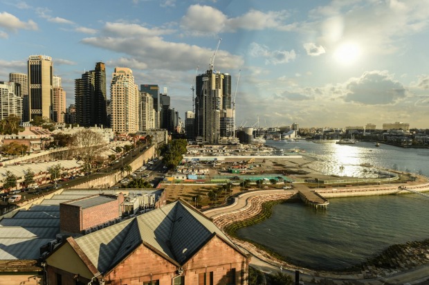 Naturalistic headland: Barangaroo Park.