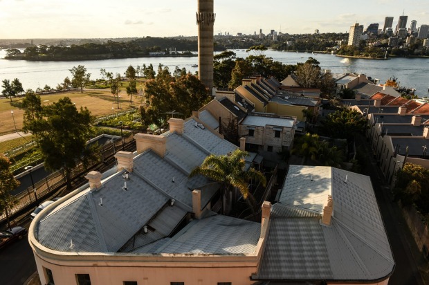 Naturalistic headland: Barangaroo Park.