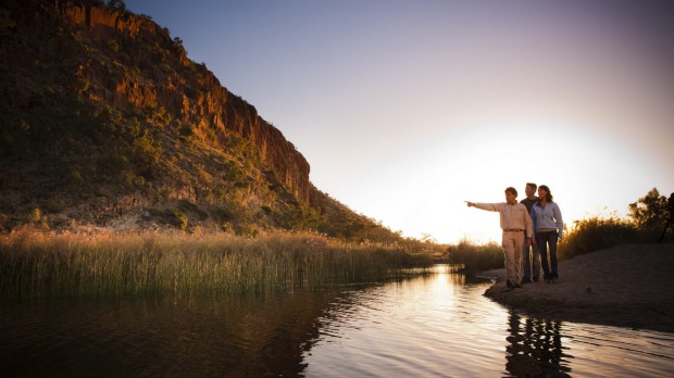 RT Tours and dinner under the stars at Alice Springs.