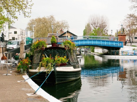 REGENT'S CANAL, LONDON: Even before railways were invented, the Industrial Revolution began with canals. Lots of cities ...