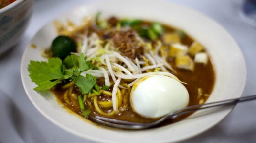 Mee Rebus: Typical Asian street fare.