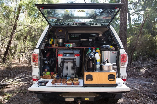 Hungry? Not a problem. This 4WD converts into a cafe for morning and afternoon tea.