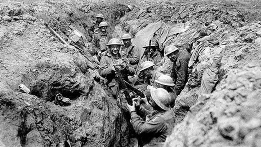 Diggers prepare for an attack at Bullecourt.