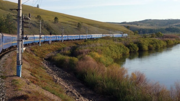 The Golden Eagle luxury train travels along the world's longest railway.