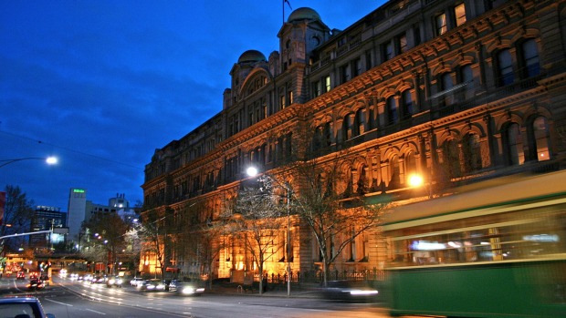 GRAND HOTEL MELBOURNE, AUSTRALIA: Aside from the legion of humble pubs that call themselves "Railway Hotel", Australia ...