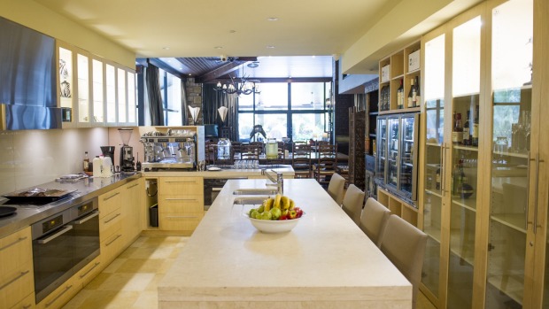 Jamala Wildlife Lodge: The Ushaka Lodge kitchen area.