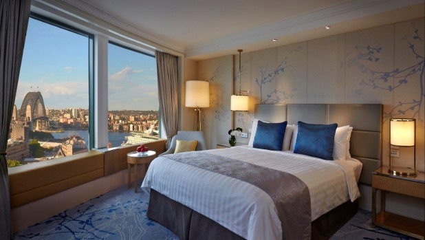 A Shangri-La Sydney Horizon Club room.