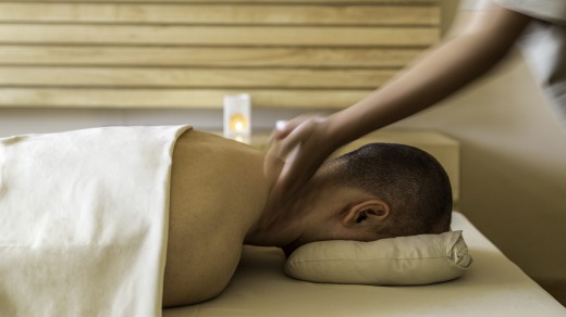 Massage treatment at Vana Retreat, India.