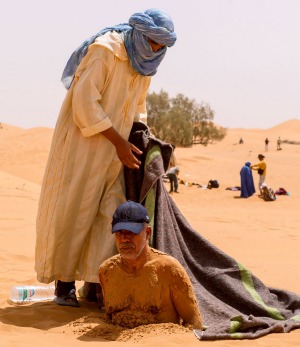 Sand therapy is said to cure those who suffer from rheumatism, lumbago, polyarthritis and some skin disorders.