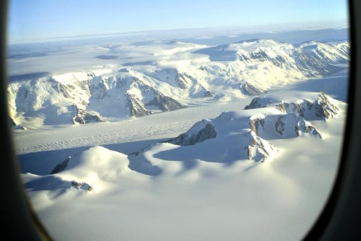 The view from the NYE 09 airbus A380, the first time one has flown to Antarctica.