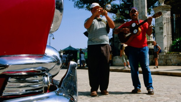 Salsa on the side ... musicians in the streets of Havana.