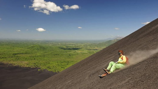 Volcano-surfing, Cerro Negro, Nicaragua.