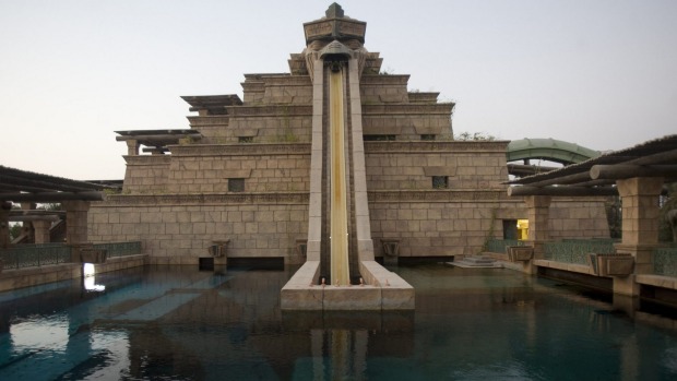 A water slide made as a historical building, Zigurat, at the Atlantis hotel.