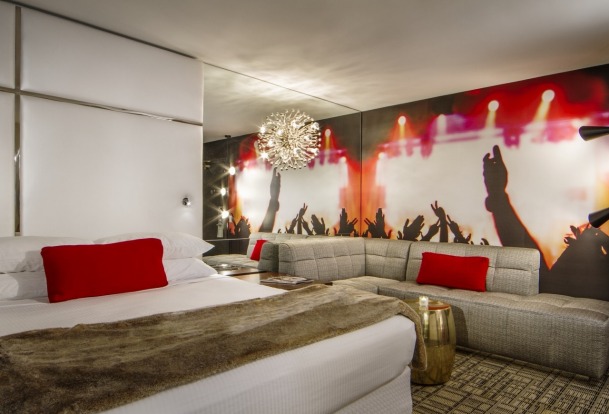 An image of a crowd at a rock concert adorns the walls of the rooms at Grafton on Sunset, West Hollywood.