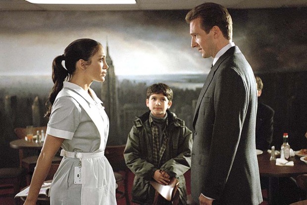 Like the story of Cinderella, Maid in Manhattan is a fairytale come true for one New York hotel maid who meets and falls ...