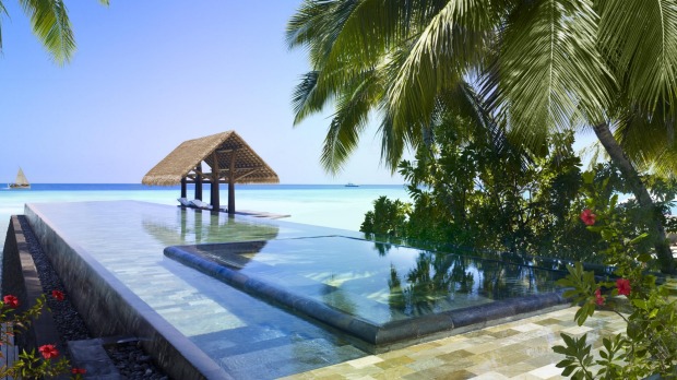 The lap pool at One&Only Reethi Rah.